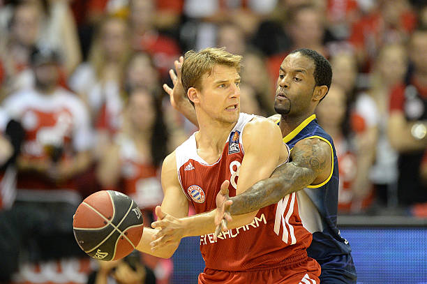 综合来看 综合来看