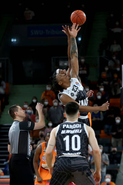 岁这个相对 岁这个相对